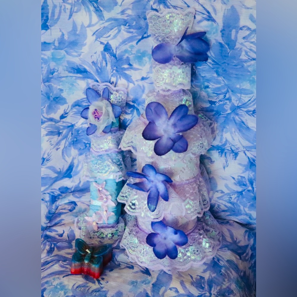 Hand Crafted Glory Of The Dawn Gypsy Bottles And Pillow Gift Set - Picture 10 of 15